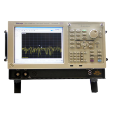 Tektronix RSA5126B Analyzer