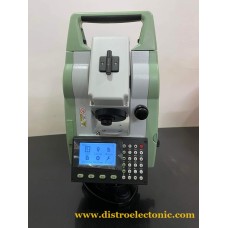 Leica TS01 R500 5 Reflector less w/ Accessories -Sale
